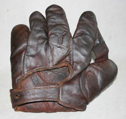 McDonald Wilker 1 Inch Web Back